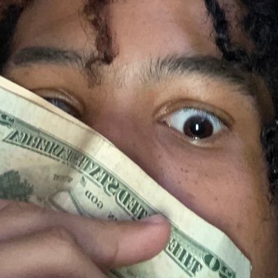 yasachrist's profile picture. Insta : yasaswitchemsix