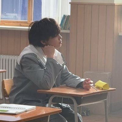 bebeIacs's profile picture. Beneditto Yeremiah. Slytherin 𝗯𝗶𝗴 𝗯𝗮𝗯𝘆—first year, walks the Ministry path and the owner of 4018 with Potion, Arithmancy, Transfiguration mind.