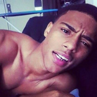 sourxths's profile picture. this is me trying. @solonghenry