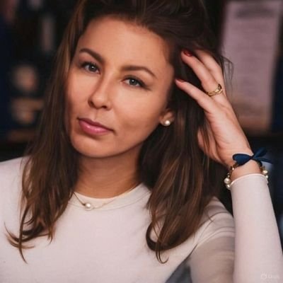 MagaPatriotHM's profile picture. Married conservative christian mother of 2 who is pro-gun & believes in Jesus, 1A, America first, vets first, back the blue, pro-life! God Bless America🙏♥️🇺🇲