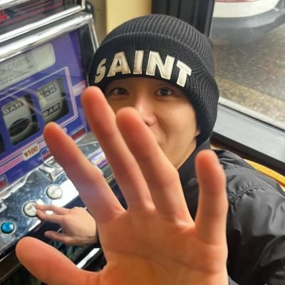 cloud_n_jw's profile picture. ขอฮาวทูนอนวันละ12ชั่วโมงภายใน2ชั่วโมง