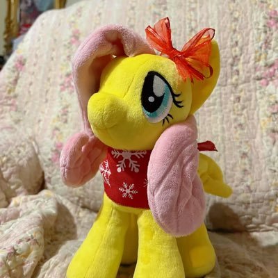 Cameoshy's profile picture. https://t.co/bFWG5TKwgh