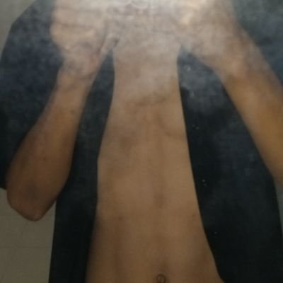 thustanasin's profile picture. 199X I Single