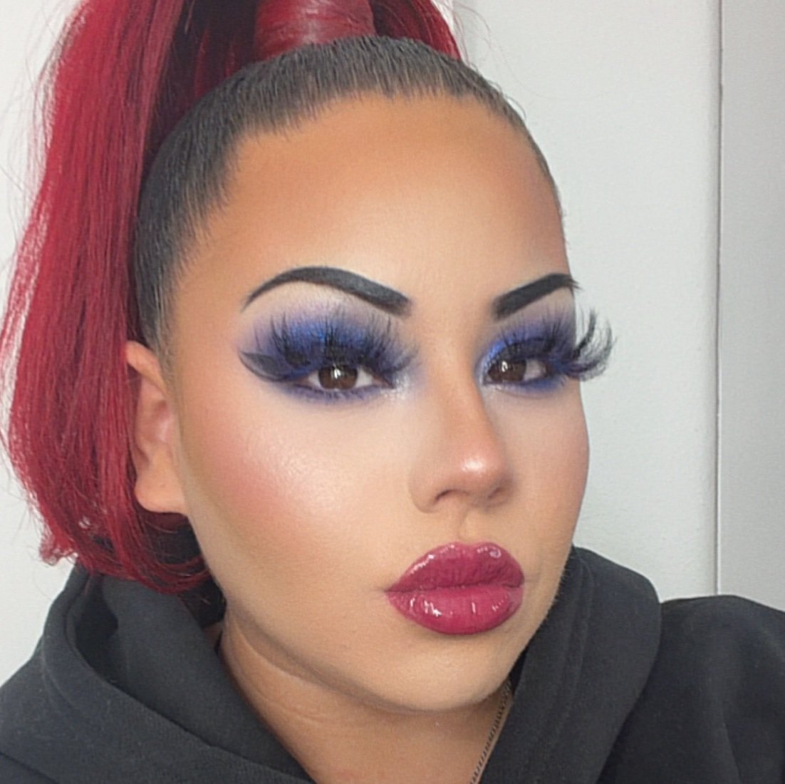 Jennbunny90's profile picture. 