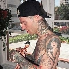 zjmbiber's profile picture. 