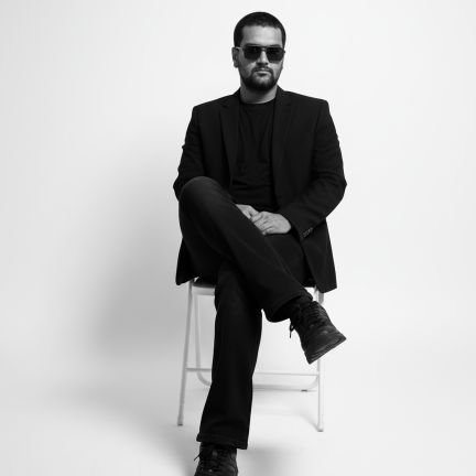 chets2121's profile picture. Work in Sports Industry 🏟️, Professional observer & mistake detective,tweets about random thoughts & things happening around me that I see, read or listen to.