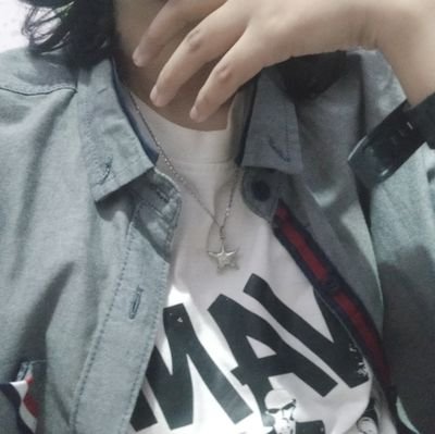 Blackroses1104's profile picture. {She/her}
{INFP}
{Controlled by freaky aliens👽}
{WLW/Lesbians🌈}
{Girl support girl who's can respect each other ✨ }
{Love listening music and watching Yuri✨}