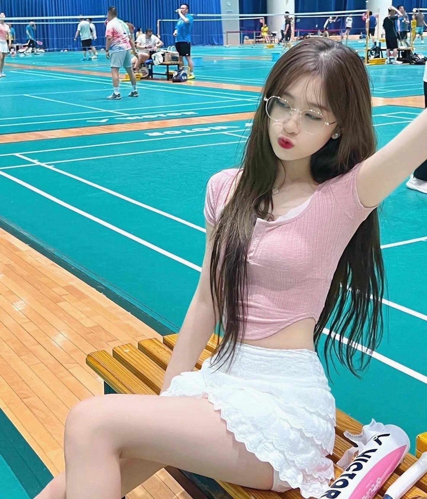 gwenran00645823's profile picture. 个人兼职可甜可盐可御，🐻大女友系老师，课程包满意，我的电报tg：https://t.co/rrlanHU6aY