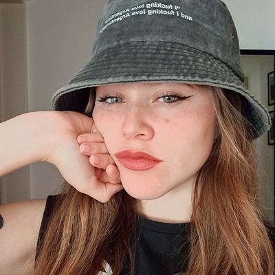 micajalil's profile picture. de vélez sarsfield y el rocanrol