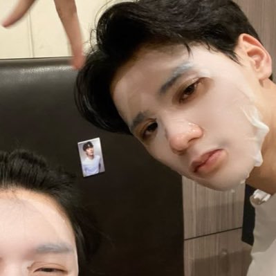 imnotwenty3's profile picture. 1+1 = 0 ถ้าไม่ได้ไปกับน้อง