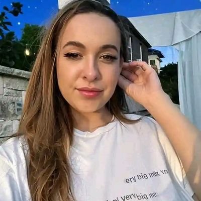 maryjjames810's profile picture. Resturant manager