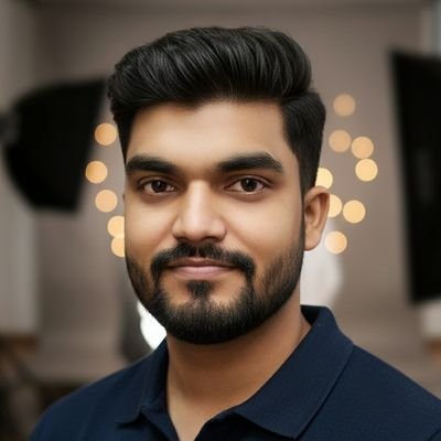 Techakshayji's profile picture. Youtuber | Tech | Technology