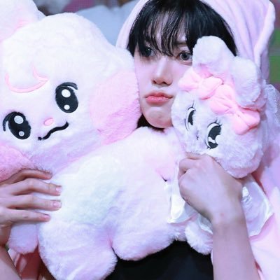 iIloveNCT's profile picture. ปิดร้านยาวตั้งแต่วันที่ 8 ม.ค ไม่มีกำหนดเปิด ปล่อยการ์ดnct ขอรายละเอียดสอบถามเพิ่มเติมทักdmนะคะ 🚚อัพเดตพัสดุ/🥦การ์ดเข้าใหม่ #updateiluv 🖍️รีวิว #revi3wiluv