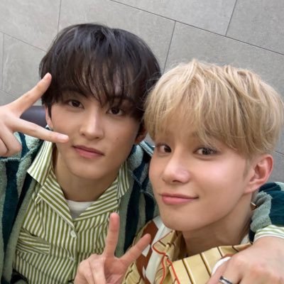 only4mkjw's profile picture. 