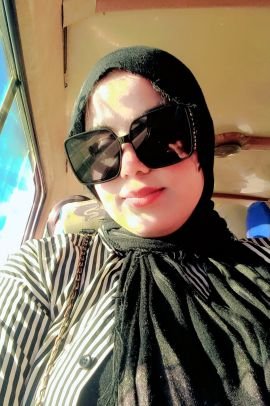 MENNA_434's profile picture. مَن يظن أنه فاز بإيذائك، لا يعرف قواعد الزمن❤️‍🩹