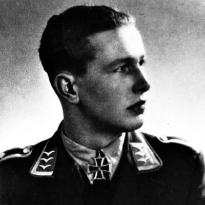 yngwfn_alt's profile picture. 