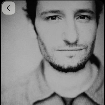 UrielMarin62043's profile picture. Cambiar no siempre se ve, pero siempre se siente. / Hay fotos que guardan un pedazo de lo que ya no soy