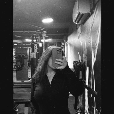 butlerspasta's profile picture. Cerebral bewitching and heartless.