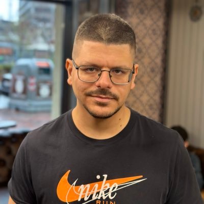 maxitehnicus's profile picture. 