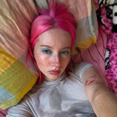 wnancy26's profile picture. My bio says it all. 🥰