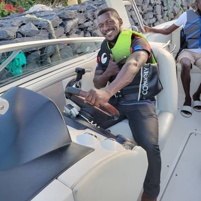 RitchieLumu's profile picture. It's Mental,Life is what u make it.
Rugby coach, Fitness trainer,