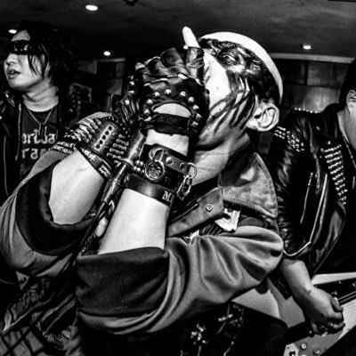 GVenomizer's profile picture. 地獄のアンテナ売り/Risingfall(@Risingfall100)とMilitary Shadow(@Military_Shadow)のVo.でジョージと呼ばれている者/DJ情緒