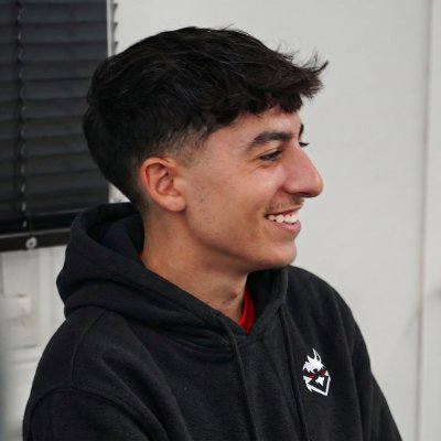 akinzyo's profile picture. 