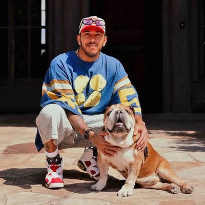 LH44Fanpage8's profile picture. Lewis Hamilton Fan Account 🥰 
still we Rise 💜

Dream to work in F1 one day