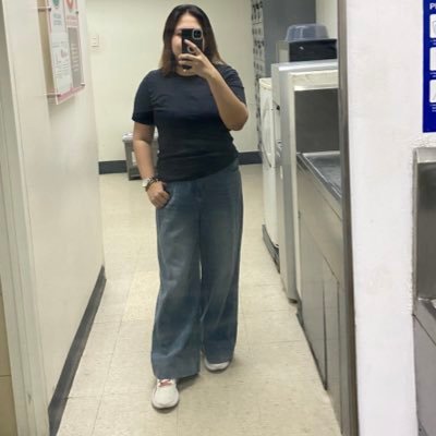 frumpshkin's profile picture. 