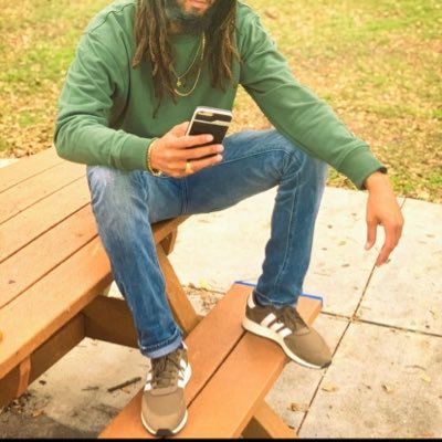 kingsworkout's profile picture. bitchUout🔝 construction 🚧 worker 👃🏽