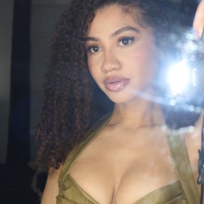 DanyalDes's profile picture. God first