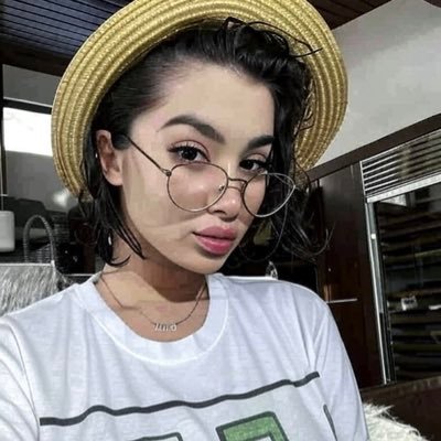 Willa_evelyn335's profile picture. 