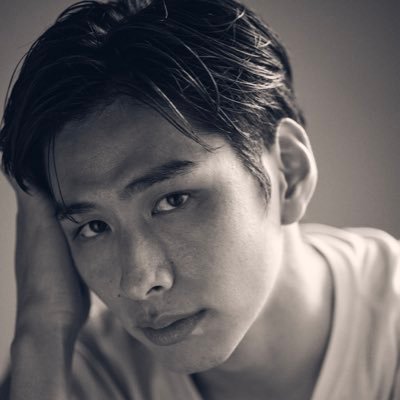 yuknmr_official's profile picture. 俳優。モデル。191cm。🏢https://t.co/X9fW7DxbJI 🏢https://t.co/40VjH7DehA
