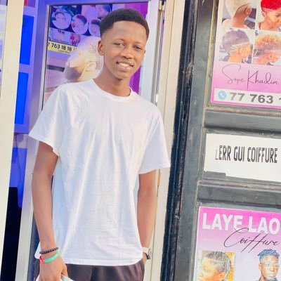 Mjunior_Niasse's profile picture. 