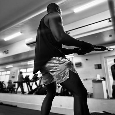 LRNZH's profile picture. Énergie. Economie. Geopolitique. Science. Culture.