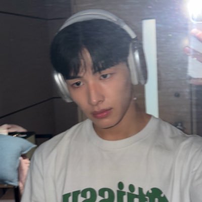 c_odeblue's profile picture. ⋆ dump acct ni tomiyasu yu . . . ୨୧ all for @day6official, @pledis_17, @kickflip_jype & @NEXZ_official | a multistan acct