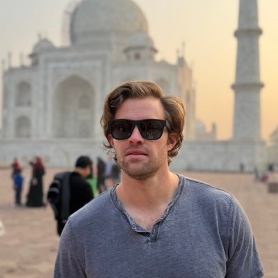 ConMorri03's profile picture. If you can’t draw a crowd settle for what you can draw 👍