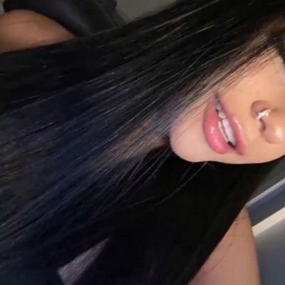 vazacadela's profile picture. 