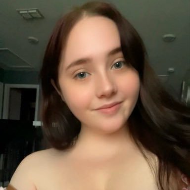 JewelMeganxxo's profile picture. Whimsical, a dreamer, and always looking for a space to cast the spell of love 💕 I love positivity & kindness @jewelsz_