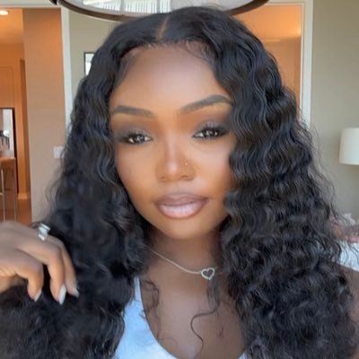 lifewithjae__'s profile picture. #ForeverDonae 🕊️