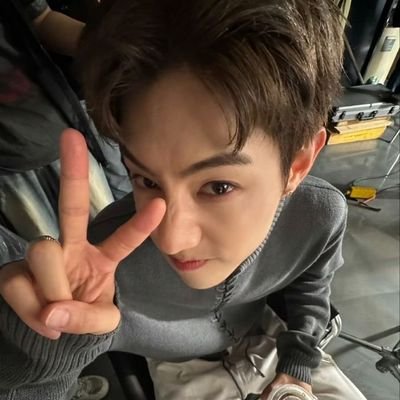 Eng_9397's profile picture. ˚ ༘♡ ·˚꒰ บัญชีผู้ใช้นี้หวีด GOT7 ค่ะ เป็นอากาเซ่ค่ะ ꒱ ₊˚ˑ༄