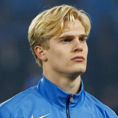 FootbalIPics_'s profile picture. Posting pictures of sporters ⚽️🎾