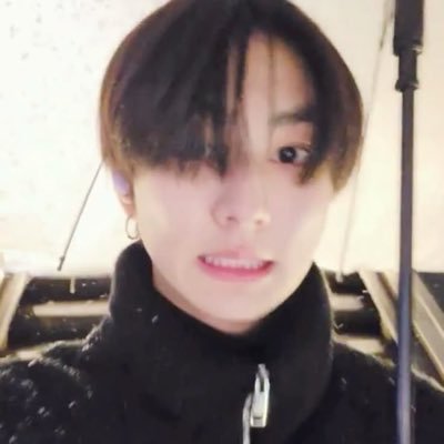 uwoncldy's profile picture. fan account.