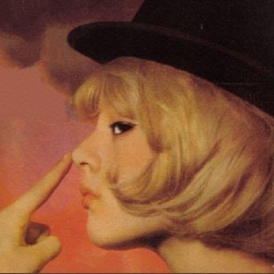 Lainmania_'s profile picture. Mais pourquoi m'avoir fait cet agneau sans laine et pourquoi m'avoir fait ce cœur outragé ?