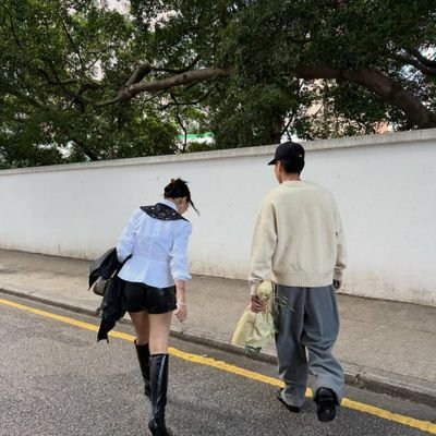 dagwaykugmo's profile picture. MIKBRENT enjoyer bebegirl mo to 👌👈