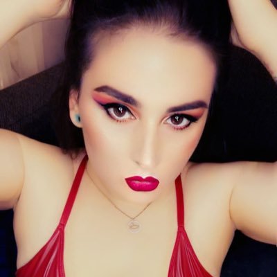 Romanticghost12's profile picture. „Wer die Macht hat, hat das Sagen. Wer das Sagen hat, muss Verantwortung tragen.“ (Kühn-Görg ,Monika) kein: Blackmail, KV, zurzeit nur online, keine cam