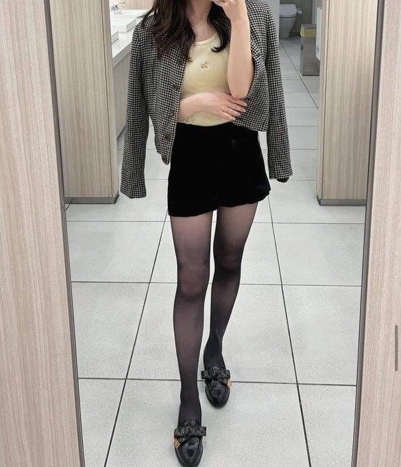 Kishore71249013's profile picture. 誰にも言えないことを吐き出す用。リア垢とは別。40代、既婚。だけど最近、女として見られてない気がしてる。ここでは素直になれるかな。