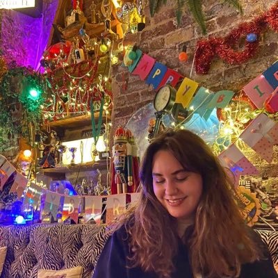 Anniehjcj's profile picture. 