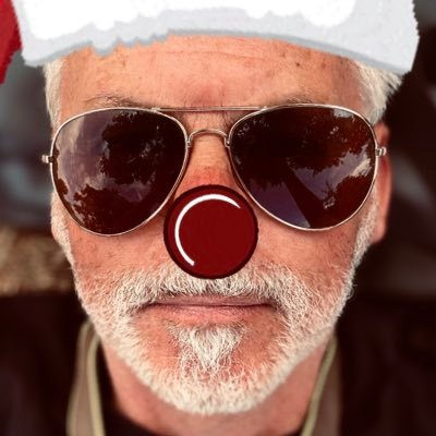 iBrowsie's profile picture. By day a mild-mannered janitor, by night an off-duty mild-mannered janitor.