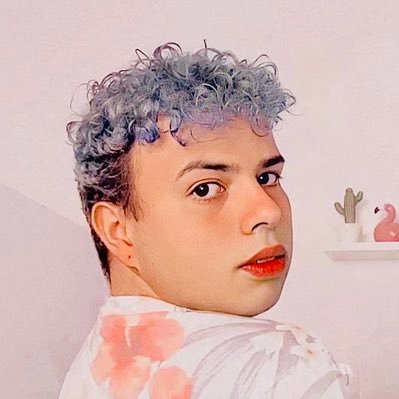 mirror_dsoul's profile picture. Turning ideas into visual experiences ✨ Creative Direction & Illustration Ariana Grande | Amazon | Paramount 📩 press@mirrordsoul.com